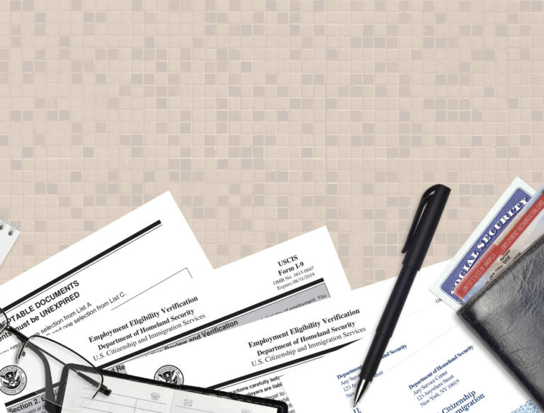 Atención! La examinación de documentos I-9